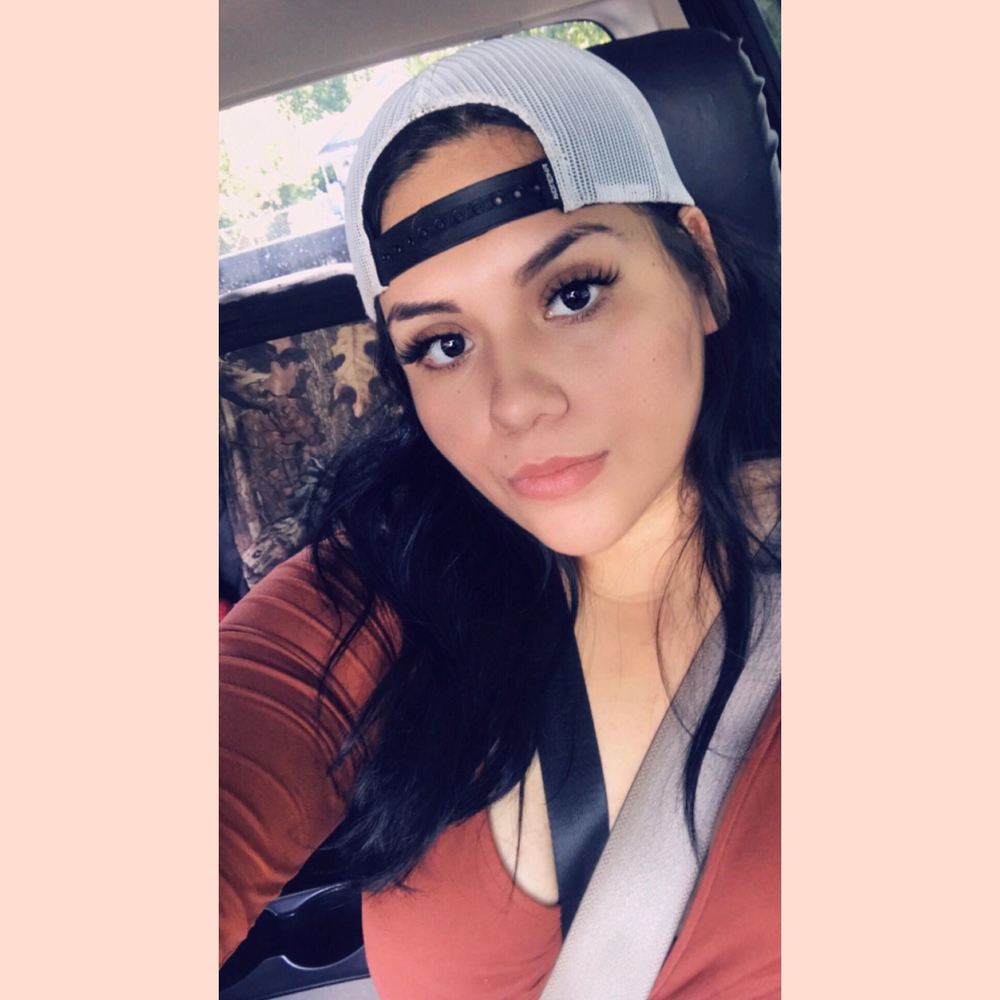 Meet your Posher, Lizbeth